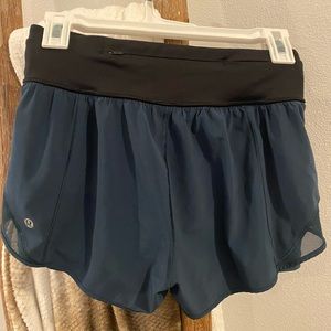 Lululemon Hotty hot shorts